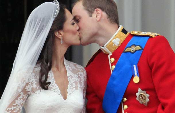 kate and william engagement announcement. Prince William and Kate