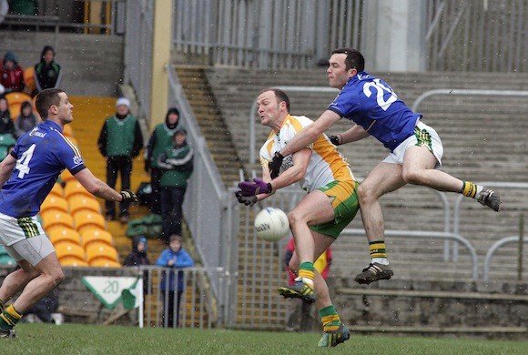 From showman to snowman! Colm McFadden battles Kerry - and the elements