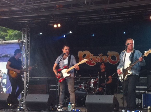 Mojo Gogo in action on the Roisin Dubh stage