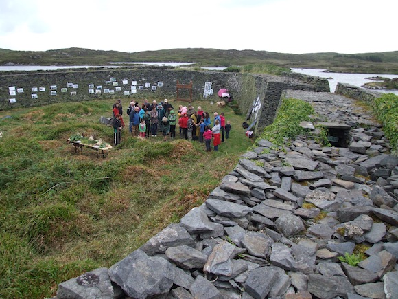 People attending the ‘Heritage Week’ event at Doon Fort, Loughadoon in August 2013. Archaeologist Paula Harvey will be speaking about the significance of Doon Fort at the free archaeological heritage seminar in the Regional Cultural Centre, Letterkenny on Saturday, June 14.