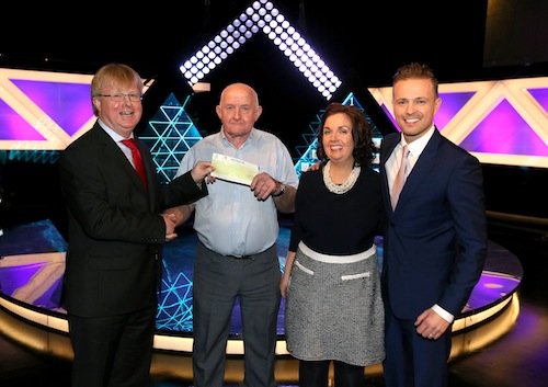 Pat Molloy from Dungloe, Co. Donegal has won €22,000 on the National Lottery’s The Million Euro Challenge game show on RTE on Saturday 31st January 2015. Pictured at the presentation of prizes are from left to right: Eddie Banville, Head of Marketing, The National Lottery; Pat Molloy, the winning player, Pat’s daughter Brenda Mc Geehan, who was his guest support on the show and The Million Euro Challenge Host Nicky Byrne. The winning ticket was bought from XL, 101 Lower Main Street,Letterkenny,Co.Donegal. Pic: Mac Innes Photography