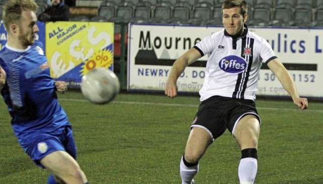 Former Derry City star Patrick McEleney scored for Dundalk against Finn Harps tonight. 