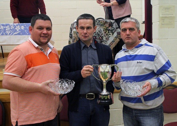 Leigh and Ryan pick up trophy