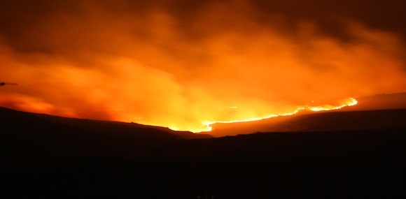 The massive gorse fire tonight. Pic by Kei Patterson, Donegaldaily.com
