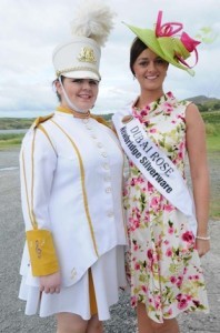 Current Fanad band leader Aishling Shields with former leader and Rose of Dubai Caroline Callaghan.