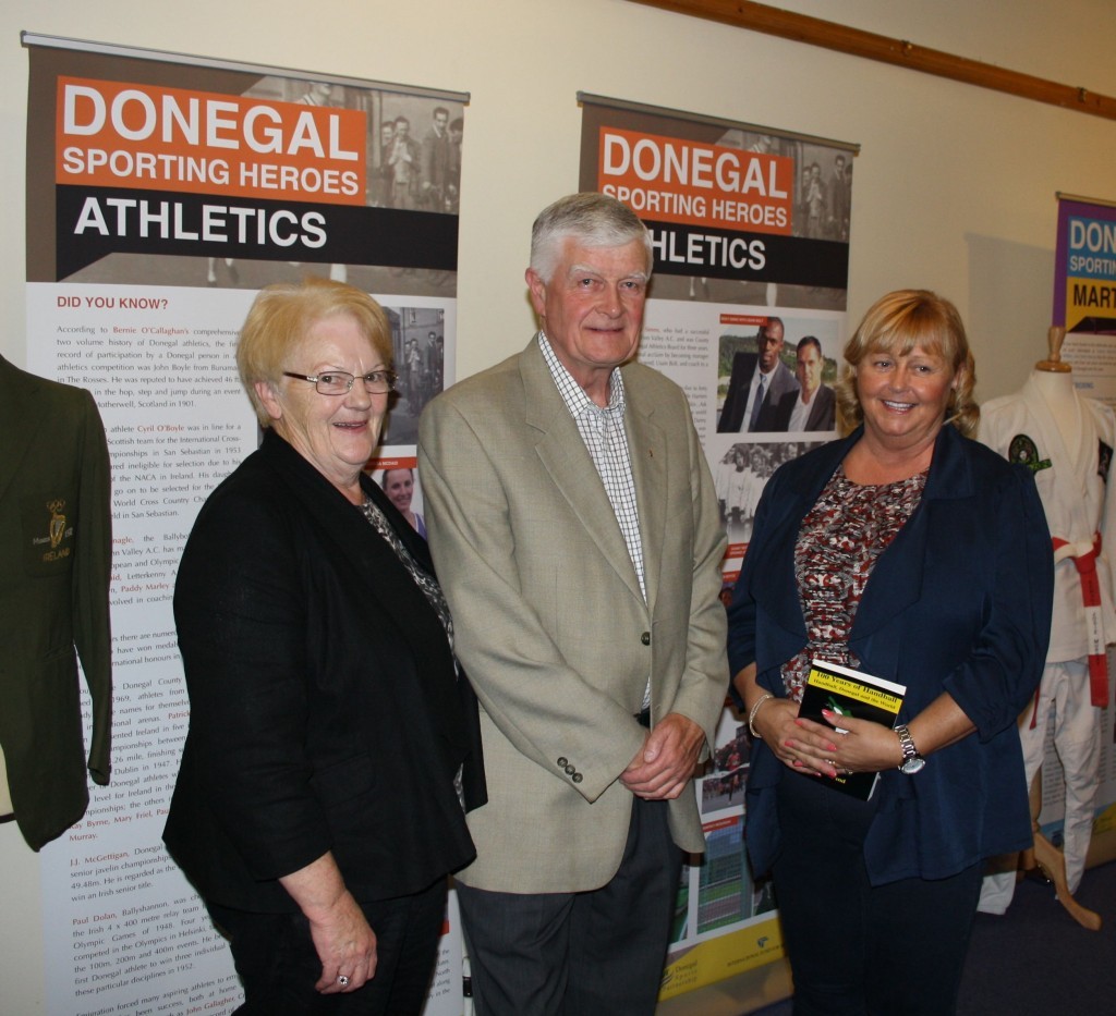 Michael Crossan from Donegal Community Games and guests at opening 