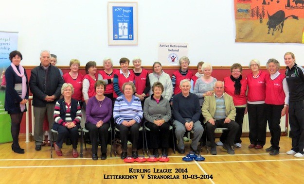 Players from Letterkenny Active Retirement group & Stranorlar Friday Club at a recent league game in Letterkenny. Also included is Ann Marie Crosse, Eco-Health Promotion Officer, HSE West; Karen Guthrie, Donegal Sports Partnership & umpire for the day John Butler from Killygordan Wednesday Club.