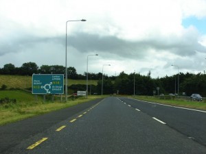 The road approaching the Manor roundabout.