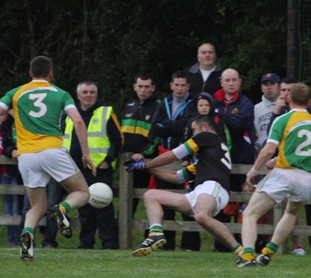 Glenswilly's stand-in goalkeeper Gerard McGrenra had a fine performance for his side. Pic by North West Newspix.