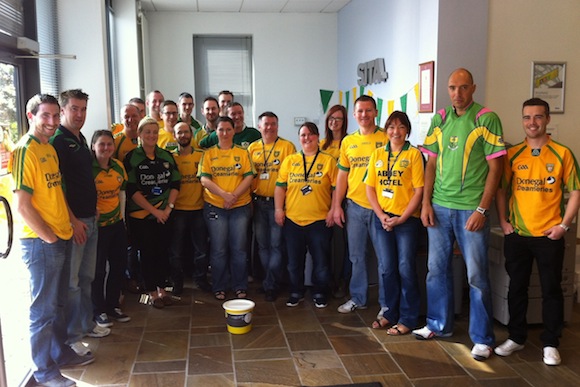 Members of the SITA team who held a "Jersey Day" on Friday 12th September to raise funds for the Mammy I Want To Walk campaign. The SITA team raised a total of €934.50.