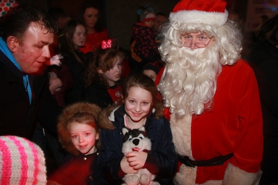 Sean Gallagher and family make the big man feel very welcome in Letterkenny. Pic by Brian McDaid.