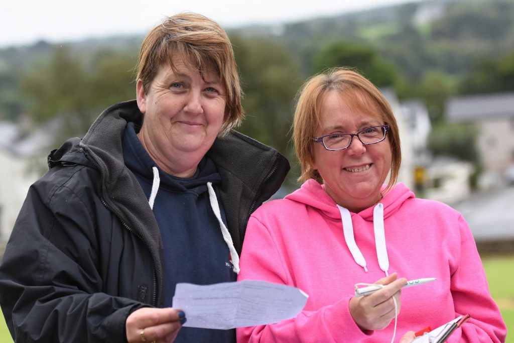 Patrica Tinney and Vilot Hamilton at the Robbie Robb Memorial Tractor Run in of St.Josephs Hospital. Photo Clive Wasson