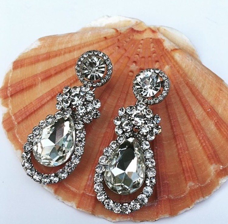 Cassiopeia earrings. €24.99. Laveesha.com