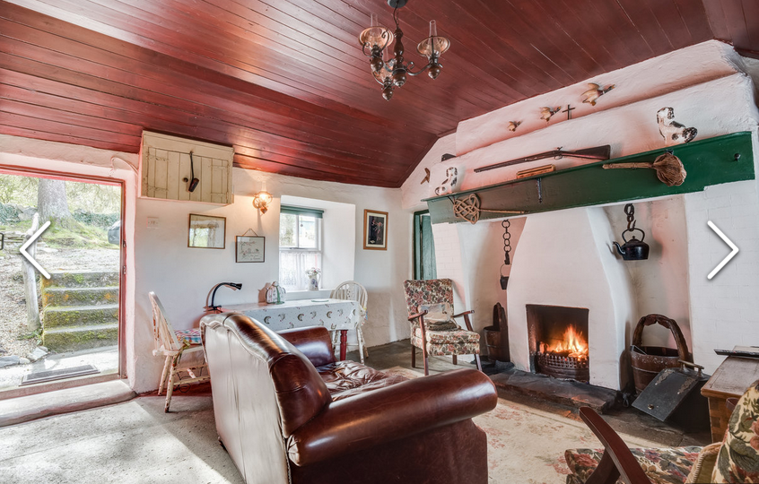 Inside a traditional Irish cottage